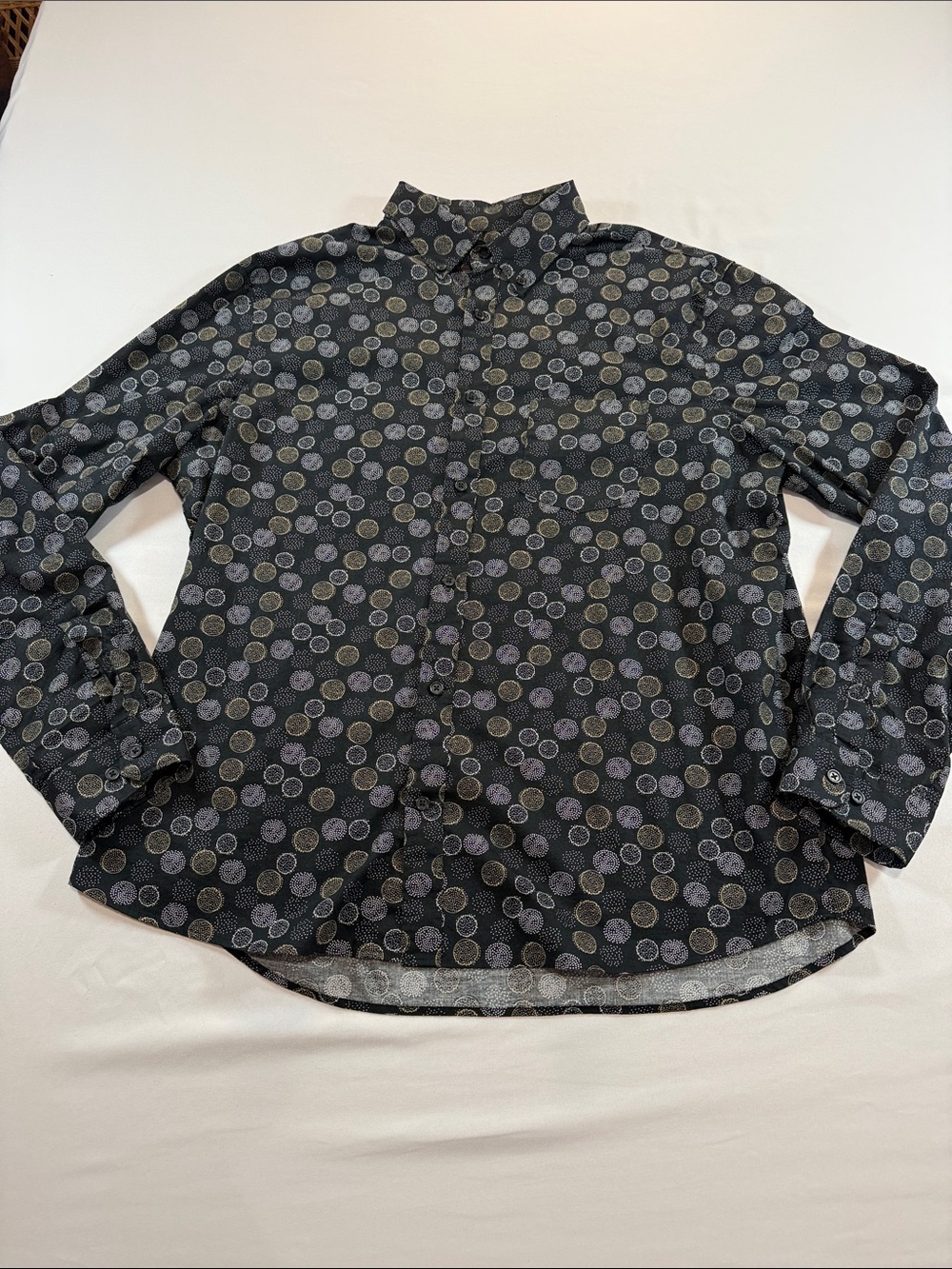 Express Black Long-Sleeve Button-Down Shirt with Multicolor Dot Print Size L